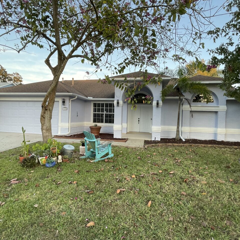 Exterior house repaint in Titusville FL